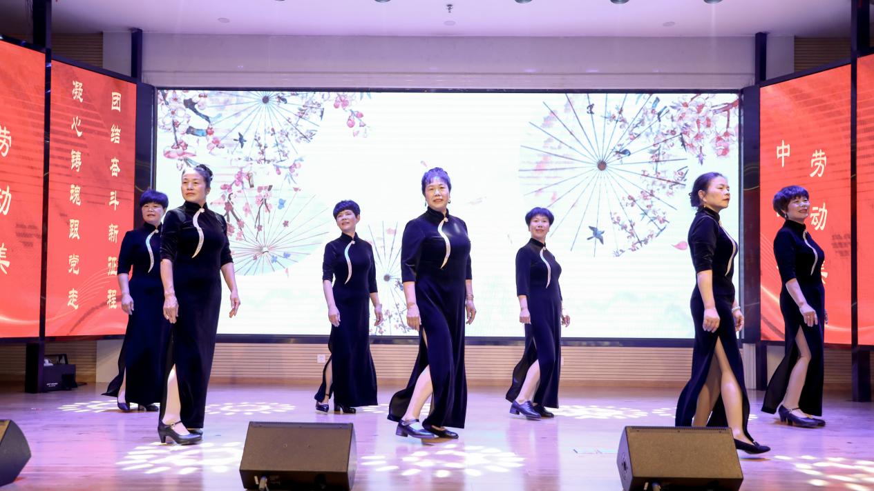 /Users/libainan/Desktop/“中国梦·劳动美——凝心铸魂跟党走 团结奋斗新征程”职工文艺汇演佐证材料/图片/528A8967.jpg528A8967