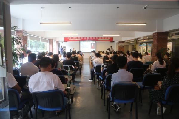 1562309874716060183.jpg 培训班3_看图王.jpg